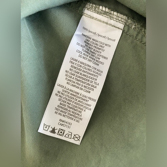 Calvin Klein Women's Split Hem Button Down Shirt with Roll Tab Sleeves - Picture 7 of 9